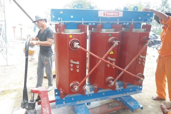 Máy biến áp khô THIBIDI giao hàng công trình Đồng Nai