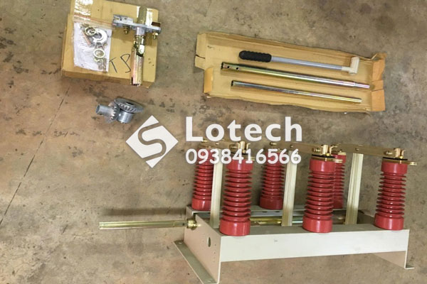 Dao Cách Ly DS 24kV 630A JAKER Đài Loan