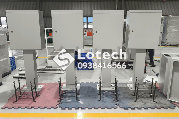 Tủ Kỹ Thuật 200x300x500 Thép Sơn Tĩnh Điện - Có Chân Đứng