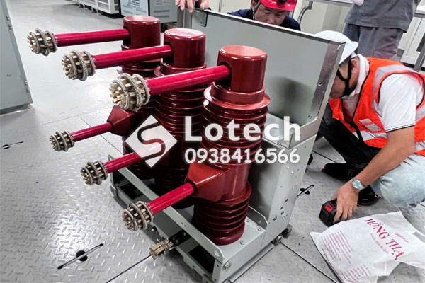 Bảo dưỡng máy cắt chân không VCB tủ trung thế