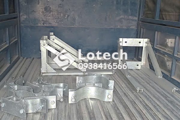 Bộ cổ dê và giá treo Recloser