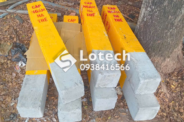Cọc bê tông cảnh báo cáp ngầm hạ thế loại không chân đế
