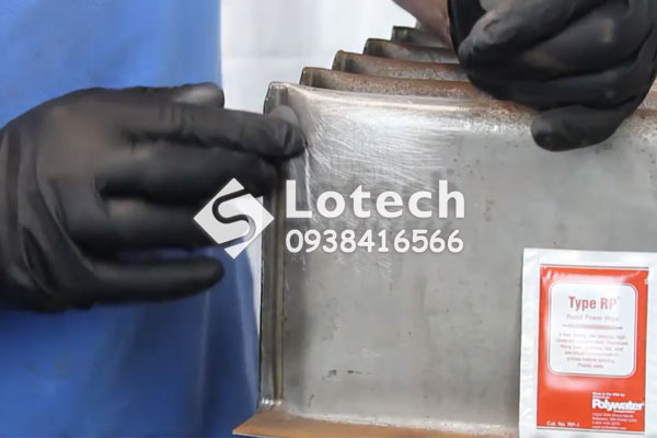 Sử dụng keo vá vỏ máy biến áp bị nứt