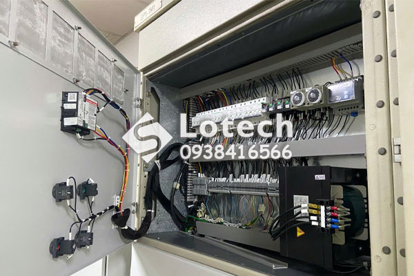 Thay Rơ Le Schneider P3U30 bảo vệ tủ trung thế