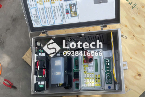 Tủ điều khiển Recloser Schneider Electric