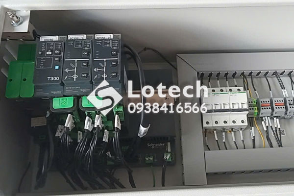 Tủ RTU T300 Schneider kết nối SCADA cho tủ RMU